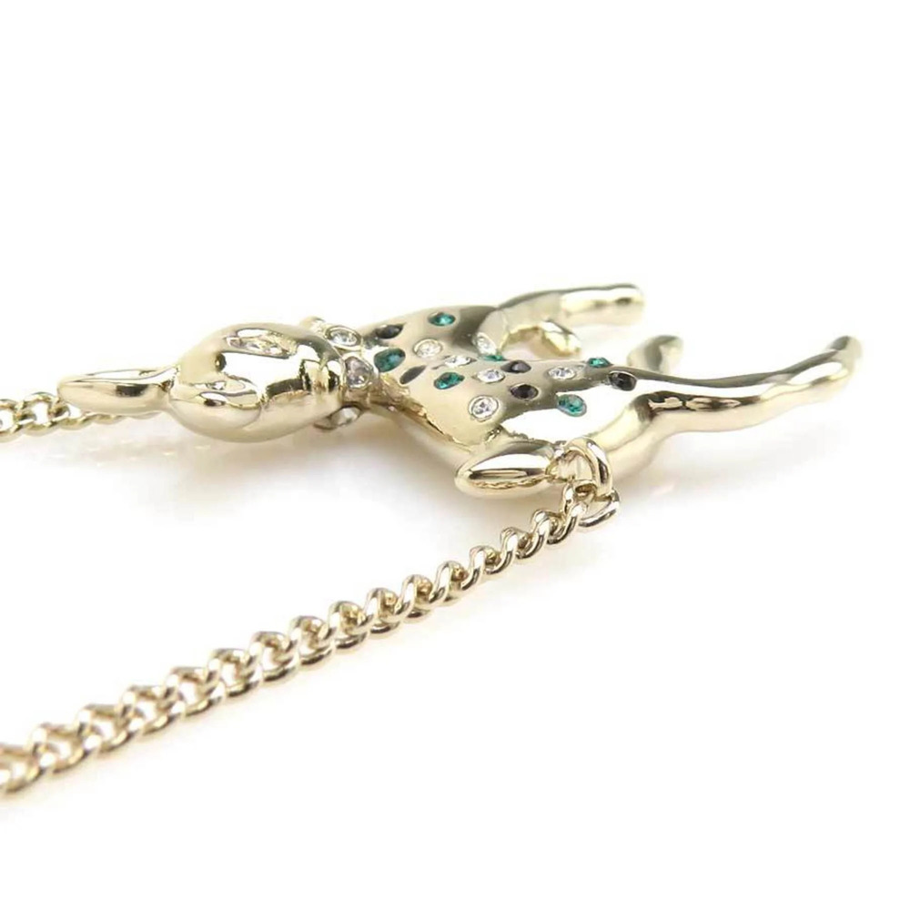 CHANEL White Pearl Necklace - Picture 2 of 11